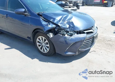 2015 Toyota Camry Le из США, поврежденный, VIN 4T4BF1FKXFR489354